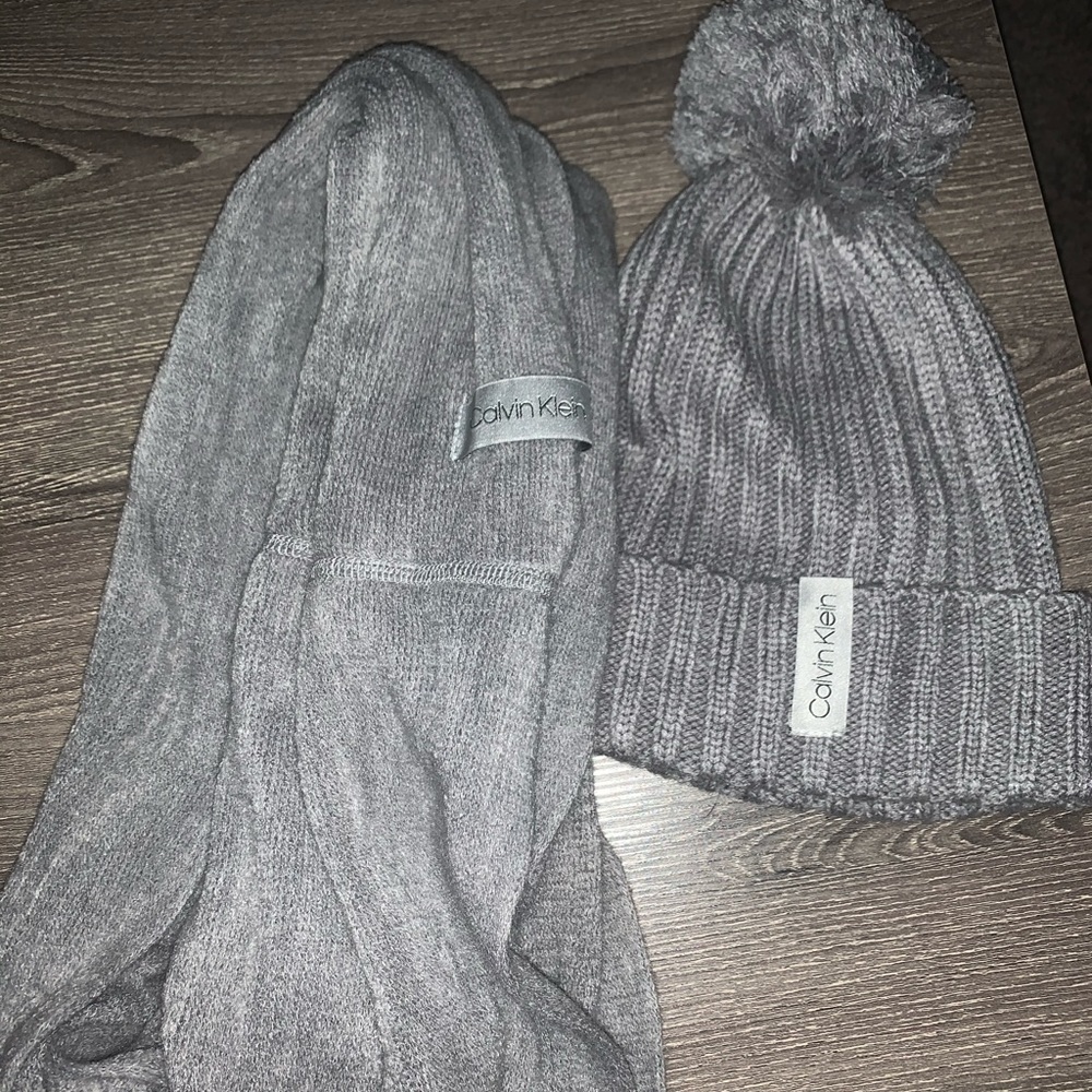 Grey Calvin Klein Hat and Scarf Set